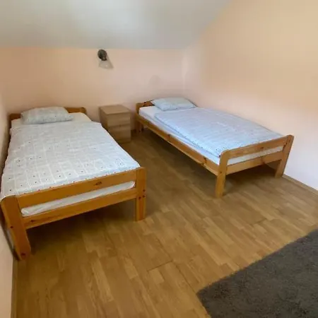 Acror Topaz Spodnja Hajdina
